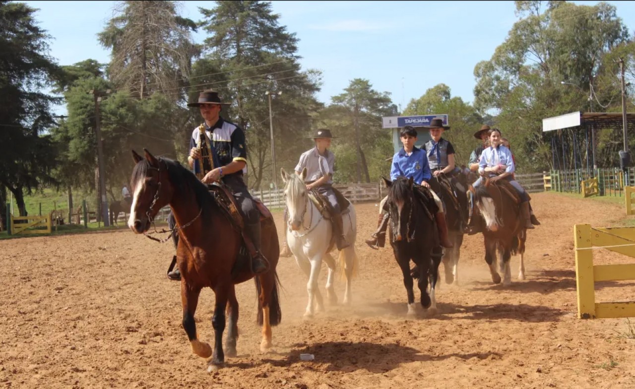 Realizada abertura oficial da Semana Farroupilha de Tapejara