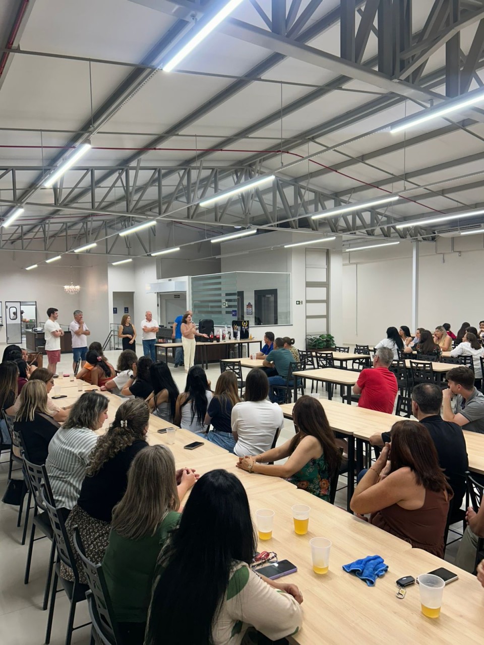 Restaurante do Super Danieli realiza pré-inauguração exclusiva para colaboradores