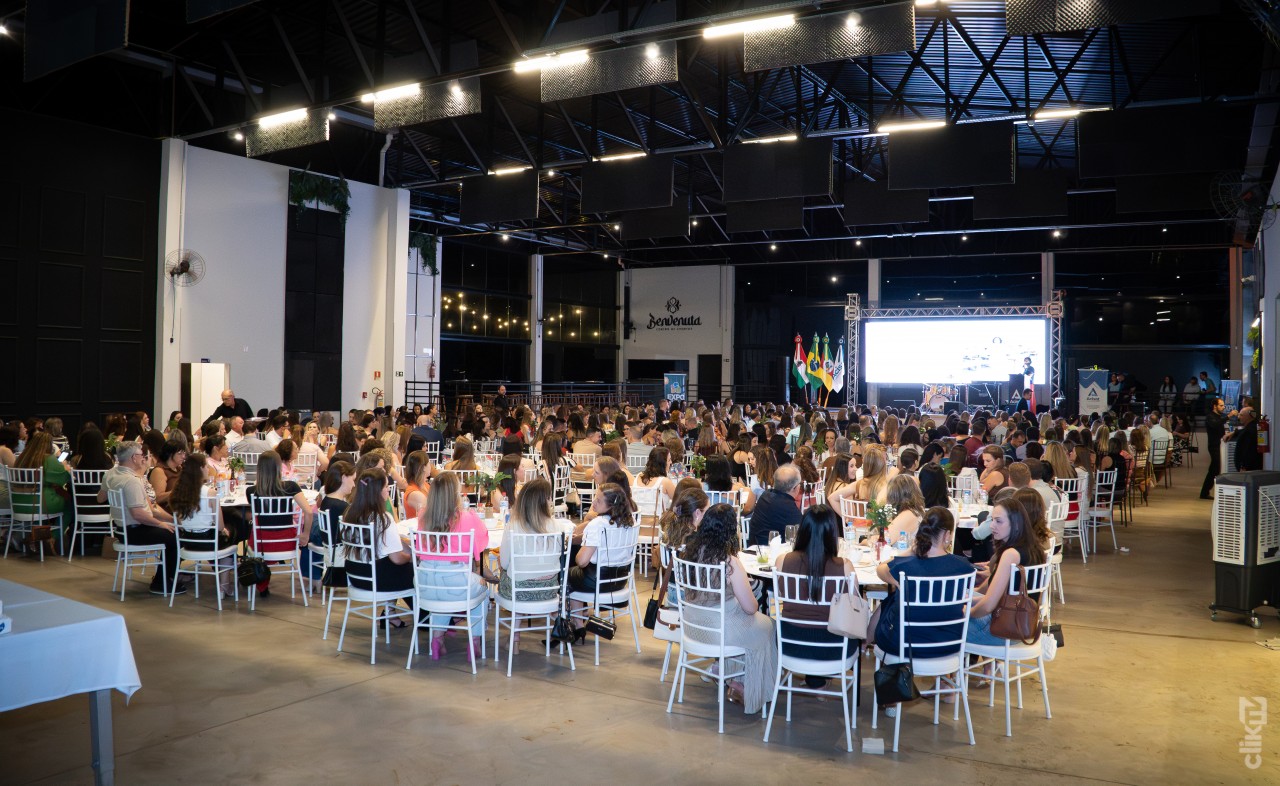 Acisat realiza 4ª edição do Conecta Mulher