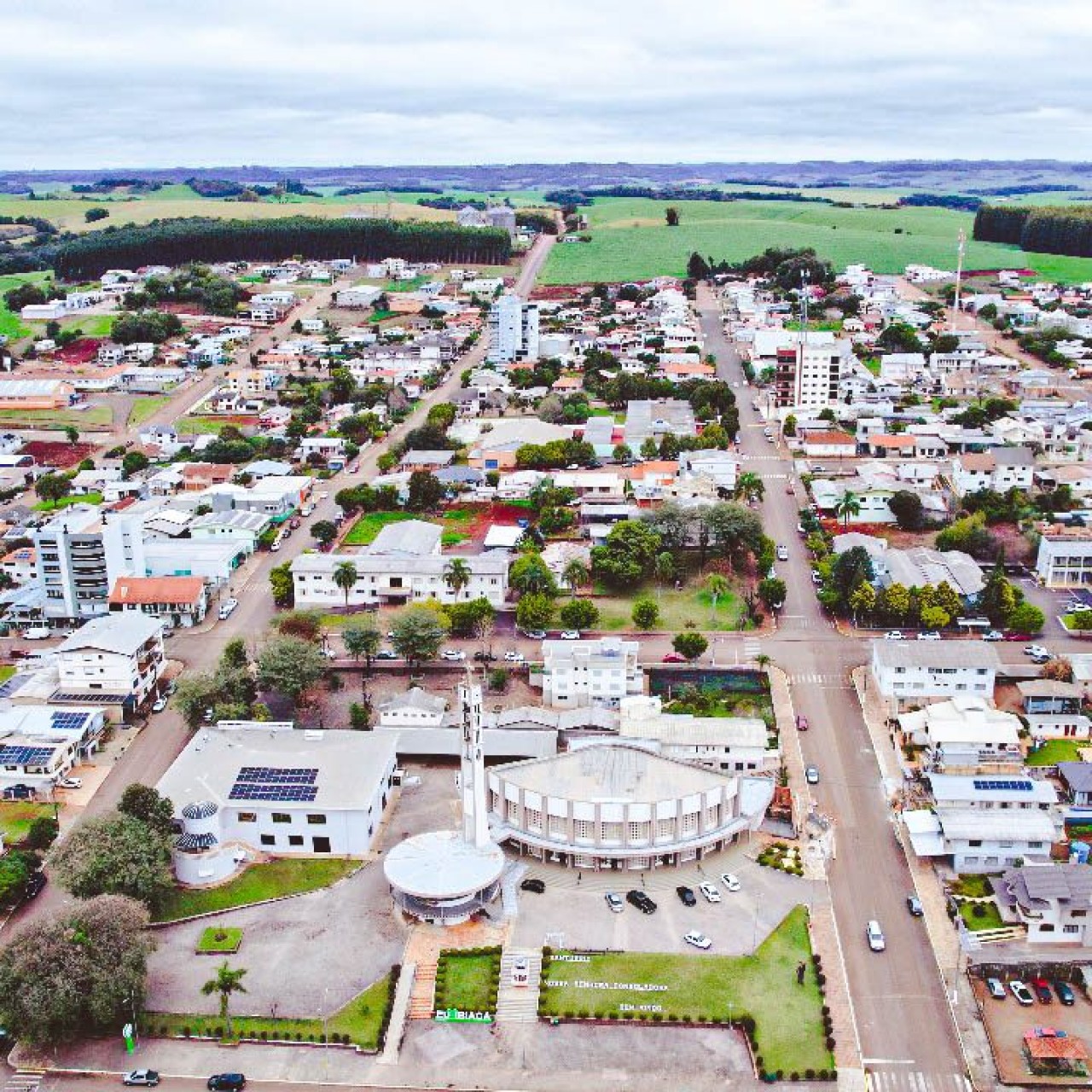 Prefeitura de Ibiaçá abre processo seletivo para operador de máquinas