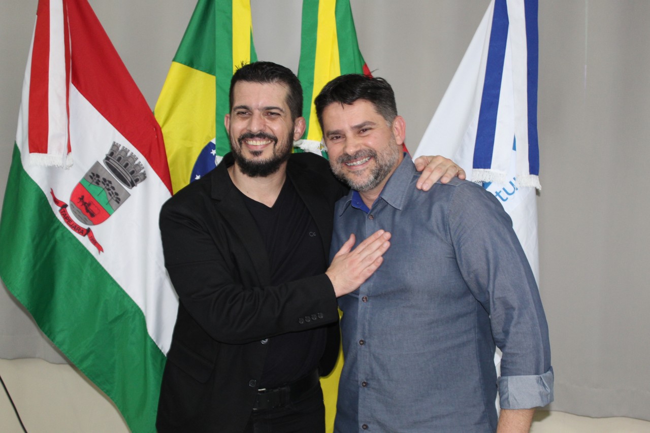 Acisat recebe palestra sobre gestão empresarial e impactos da NR-1