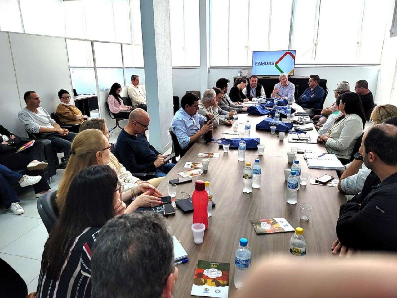 Prefeito de Tapejara articula debate sobre judicialização da saúde