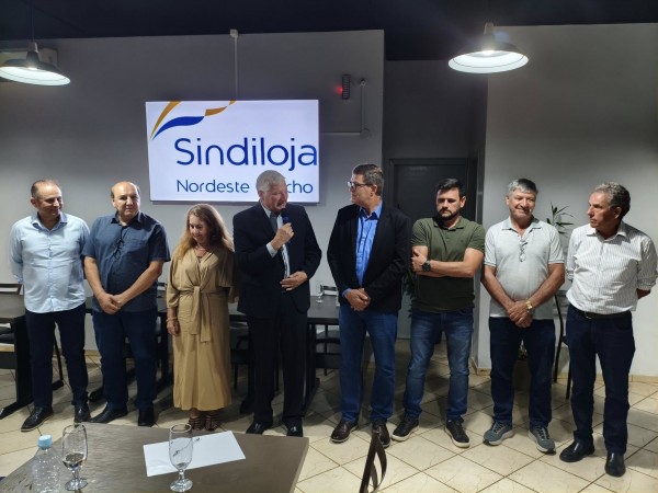 Seger Luiz Menegaz é reeleito presidente do Sindilojas Nordeste Gaúcho