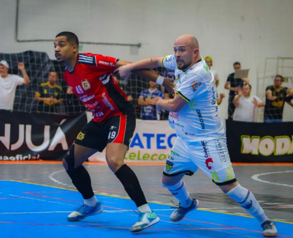 Tapejara cai na semi e adia sonho do acesso à Série A do futsal gaúcho
