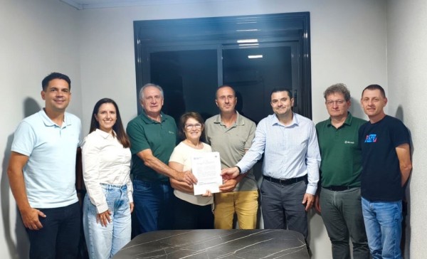 Sicredi e Prefeitura de Santa Cecília do Sul/RS firmam parceria para implementação do Finanças na Mochila