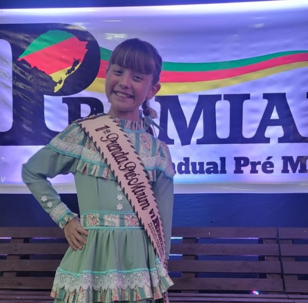 Sofia da Rosa Crestani brilha em Venâncio Aires e conquista o título de 1ª Prenda Pré-Mirim no VI Premiart Festival