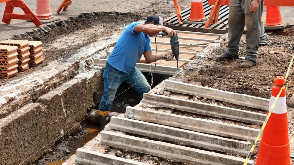 Obra na Avenida Sete de Setembro altera trânsito em Tapejara